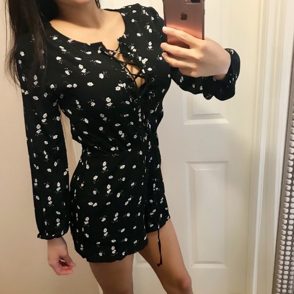 CUTE SUMMER ROMPER - Picture 3 of 5